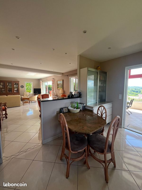 Maison 150m2 hauteurs Bayonne, 3 chambres, terrasse et vue Pyrénées (image 7)