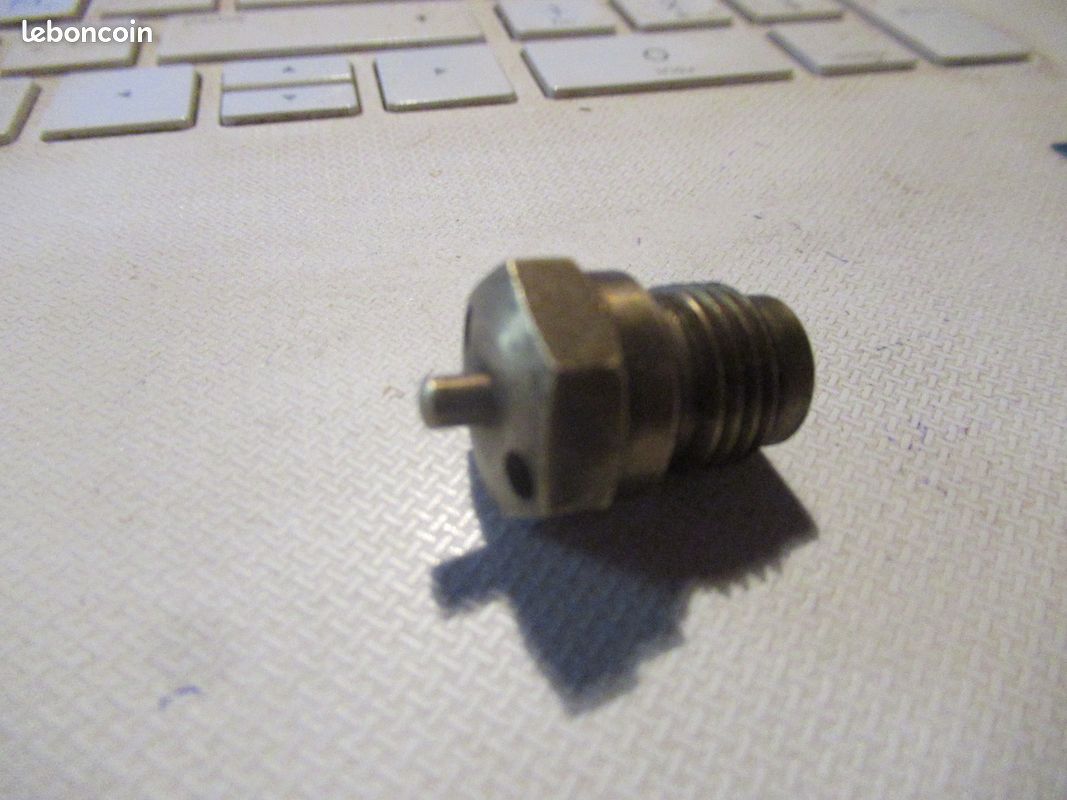 Pointeau de cuve solex 1.5 carburateur auto ancienne (image 1)