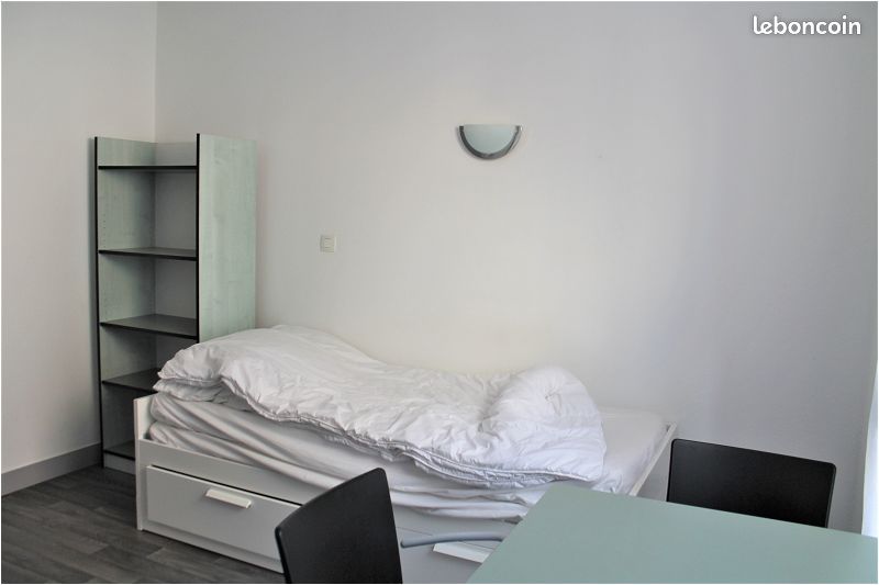 Appartement 1 pièce 18 m² · à Lille · 18 m² · 423 €/mois