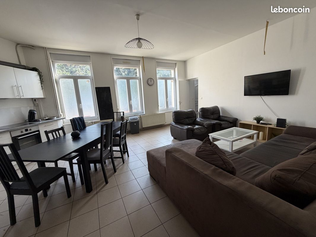 Immeuble 173 m² · à Lille · 173 m² · 252 000 €
