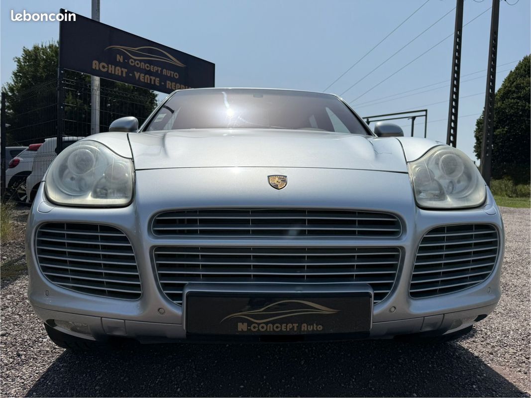 PORSCHE CAYENNE 4,5 TURBO S 521 ch 5P BVA - Financement à partir de 299e/Mois (image 3)