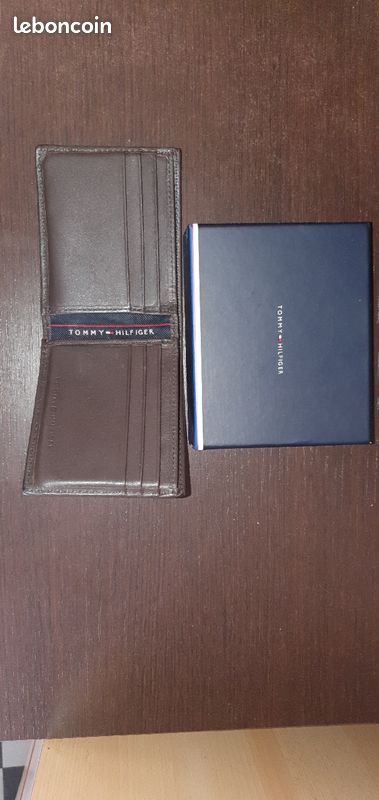 Porte feuille Tommy Hilfiger (image 2)