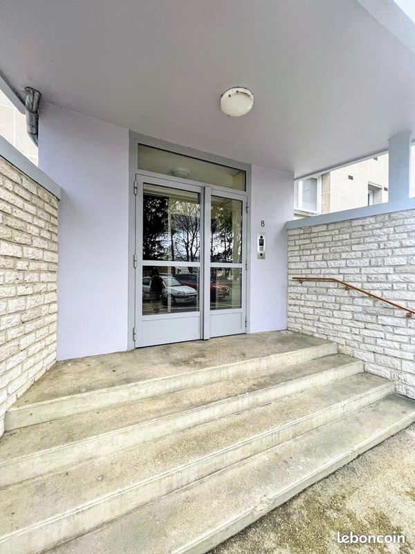 Appartement 3 pièces 73 m² · à Troyes · 73 m² · 86 000 €