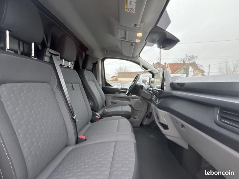 Ford Transit Custom Fg 320 L2H1 2.5 Duratec 232ch Hybride rechargeable Limited CVT (image 11)