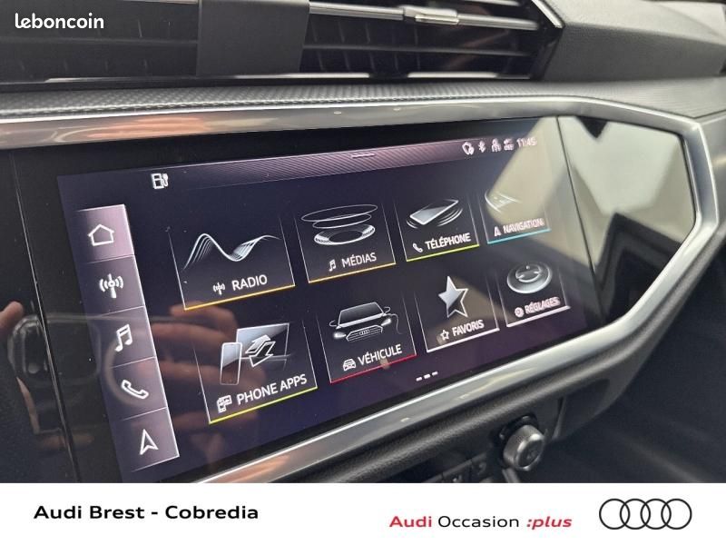 Audi Q3 45 TFSI e 245ch S line S tronic 6 (image 14)