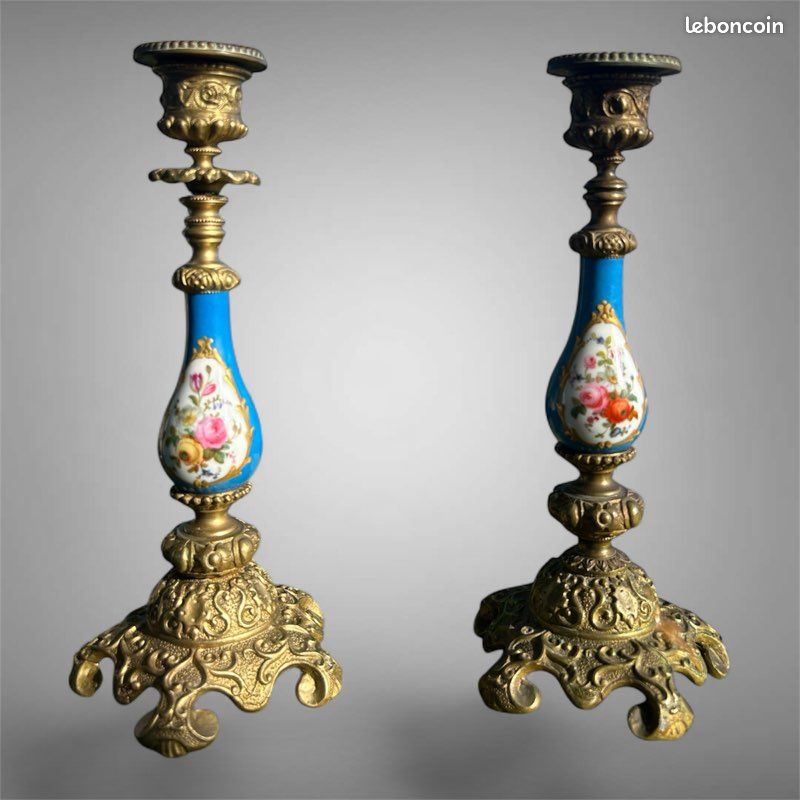 Paire de bougeoirs Empire en bronze doré - XIXe siècle - N.99413