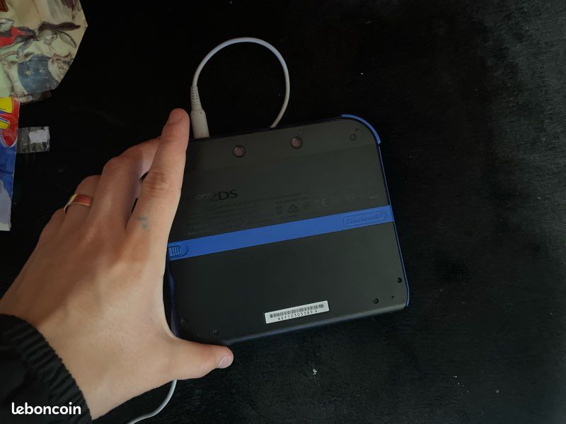 Nintendo 2ds (image 4)