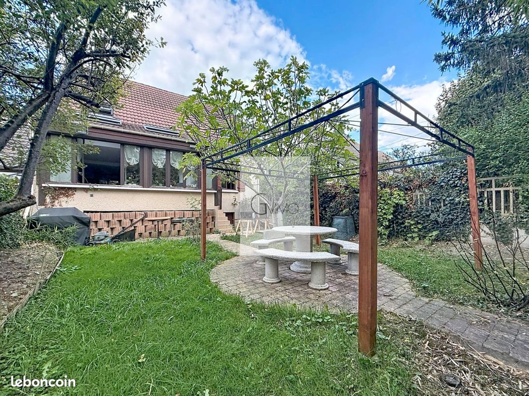 Maison 6 pièces 124 m² · à L'Hay-les-Roses · 124 m² · 729 000 €