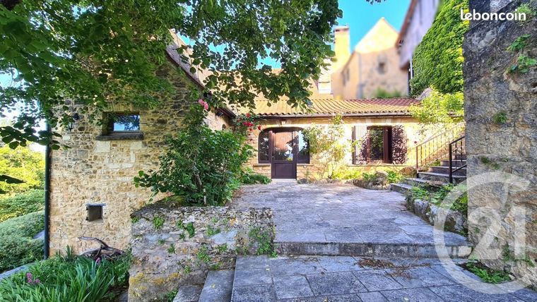 Maison 6 pièces 160 m²