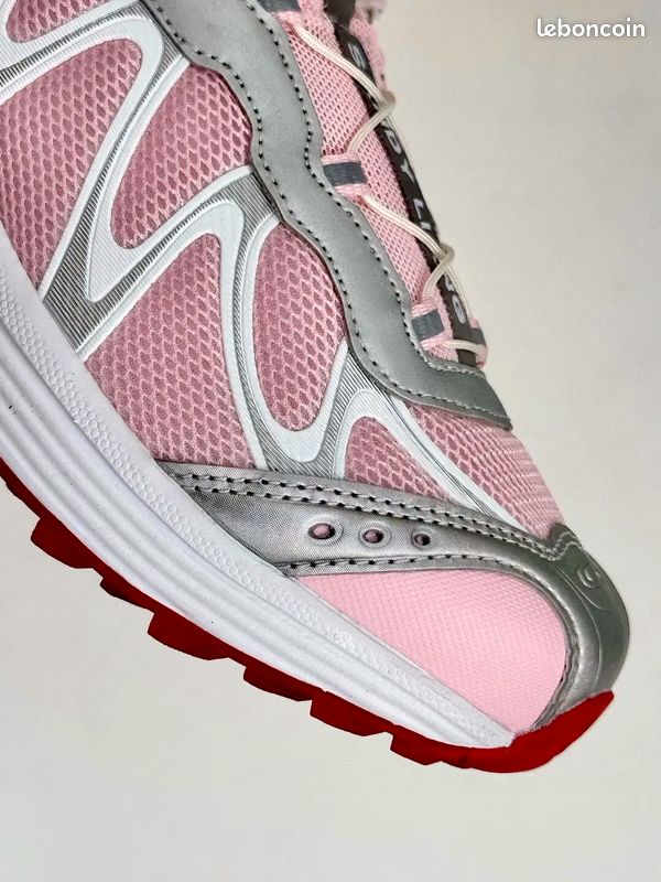 Sandy Liang x SALOMON XT-WHISPER Rose 39 (image 5)