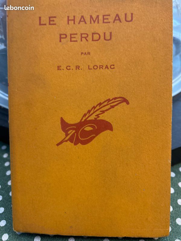 Livre le hameau perdu G (image 1)