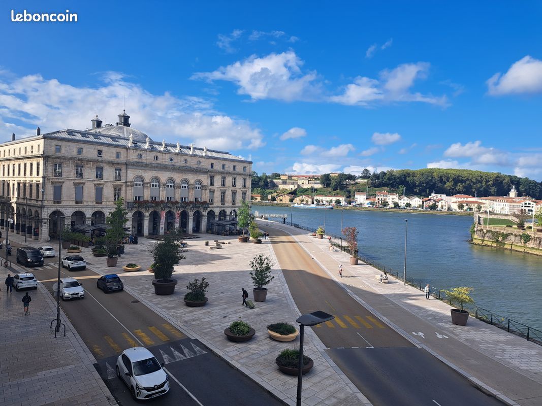 Appartement a louer bayonne - 3 pièce(s) - 97 m2 - Surfyn
