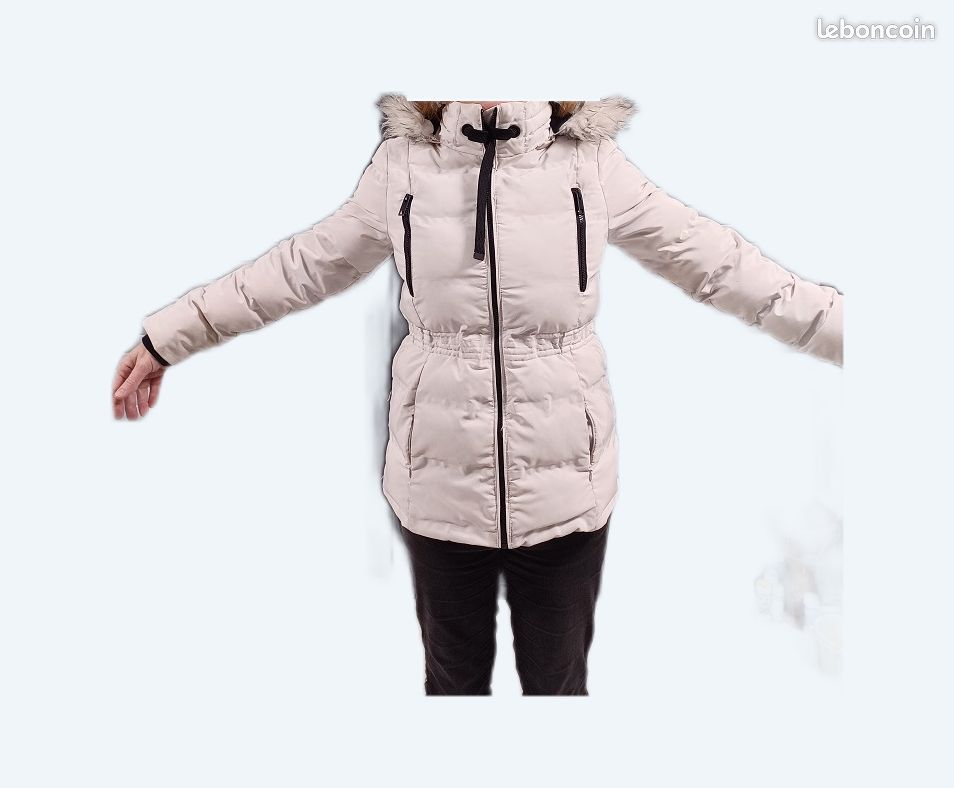 Manteau CACHE CACHE Blanc 38/40 avec capuche passé au PRESSING