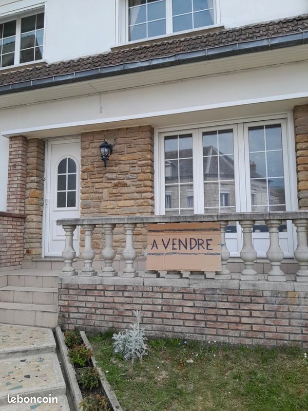 Maison 7 pièces 128 m² · à Maroeuil · 128 m² · 220 000 €