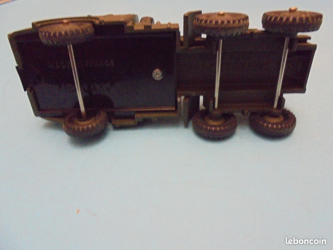DINKY TOYS BERLIET Et Semi Remorque Porte-Char 890 EUR 129,00 - FR