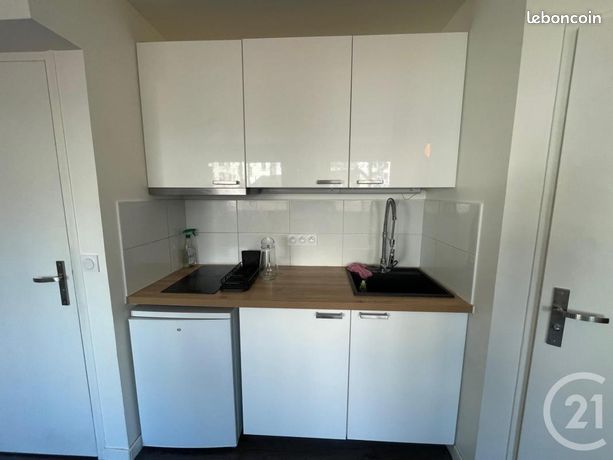 Appartement 1 pièce 28 m² — 4