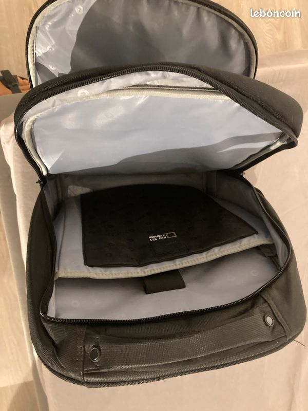 Sac à dos noir (image 3)