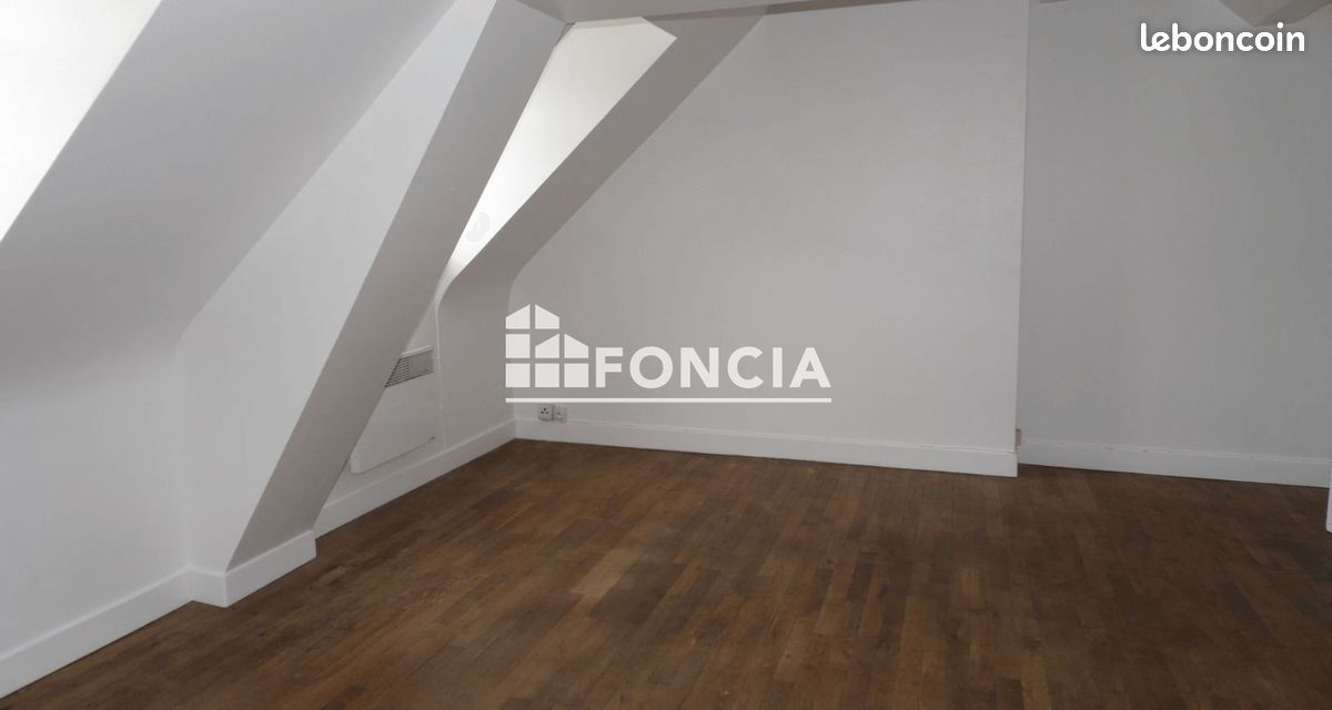Appartement 1 pièce 24 m² · à Bourgueil · 24 m² · 348 €/mois