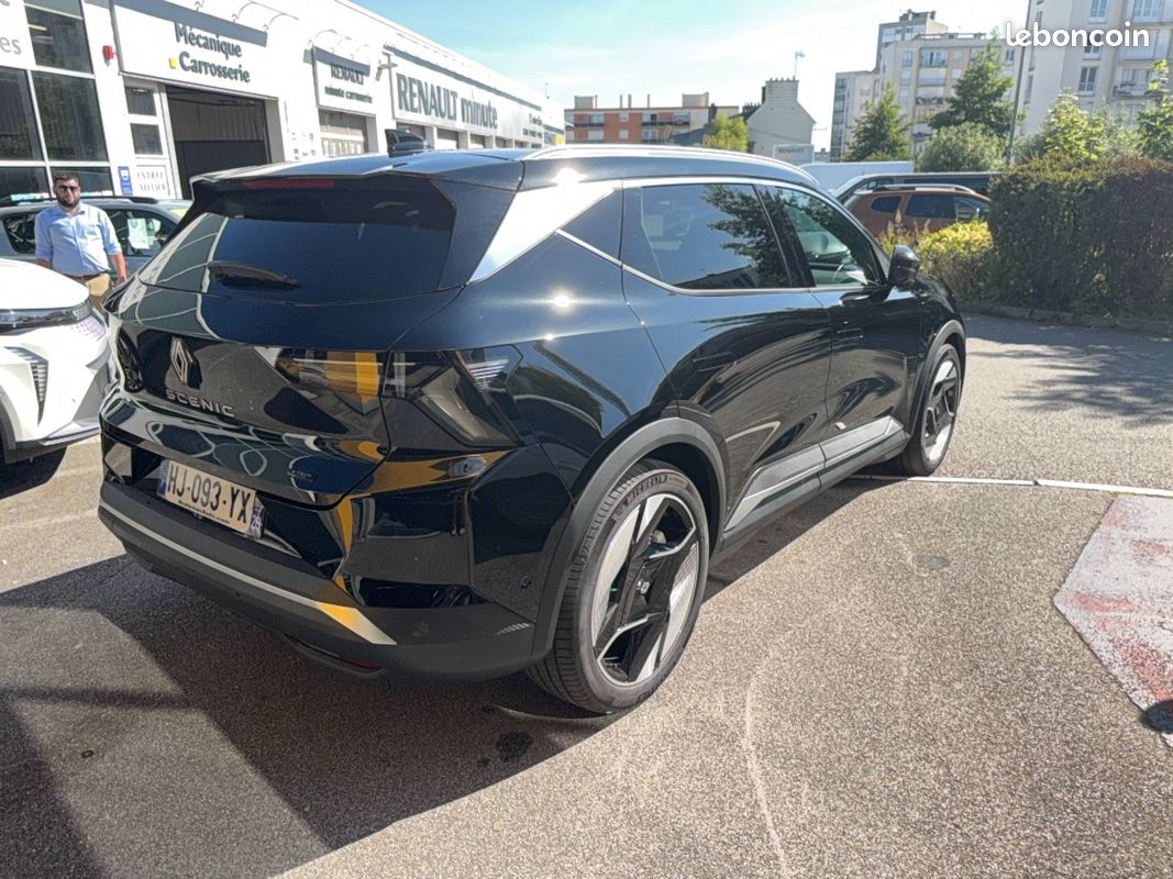 RENAULT Scenic E-Tech électrique 220 ch grande autonomie Techno Iconic (image 5)
