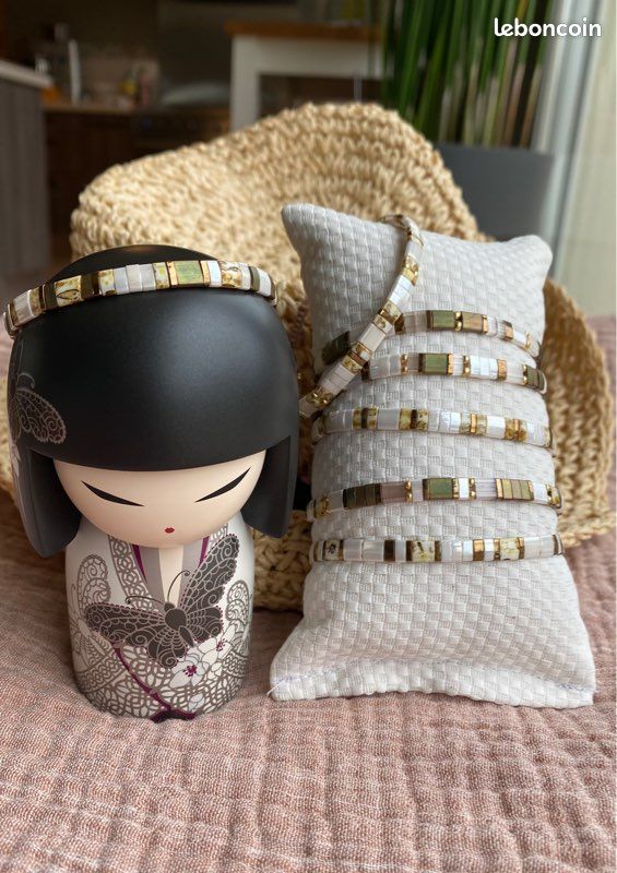Bracelet fait main, en perles japonaises (image 1)