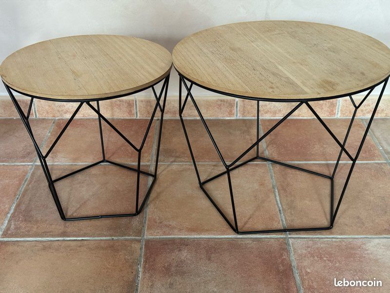Deux petites tables basses (image 2)