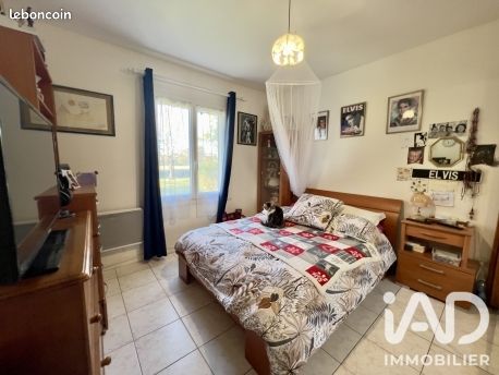 Maison 5 pièces 134 m² · à Saint-Pierre-de-Clairac · 134 m² · 239 000 €