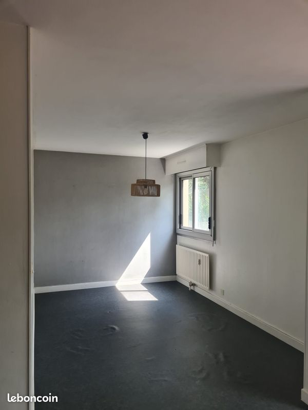 Appartement a louer villefranche-sur-saone - 4 pièce(s) - 114 m2 - Surfyn