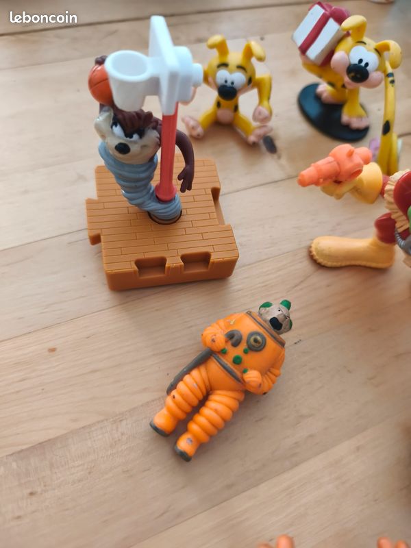 Lots figurines (image 2)