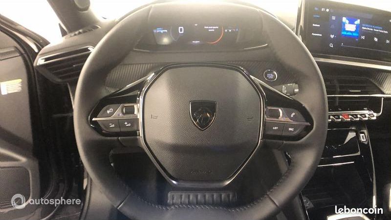 Peugeot 2008 1.2 PureTech 100ch S&S Allure (image 19)