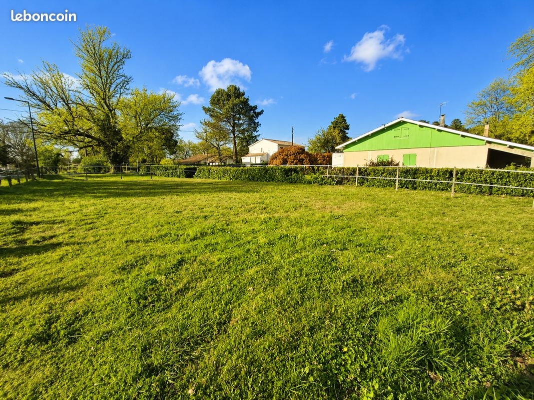 Terrain 480 m² · à Saucats · 480 m² · 146 000 €