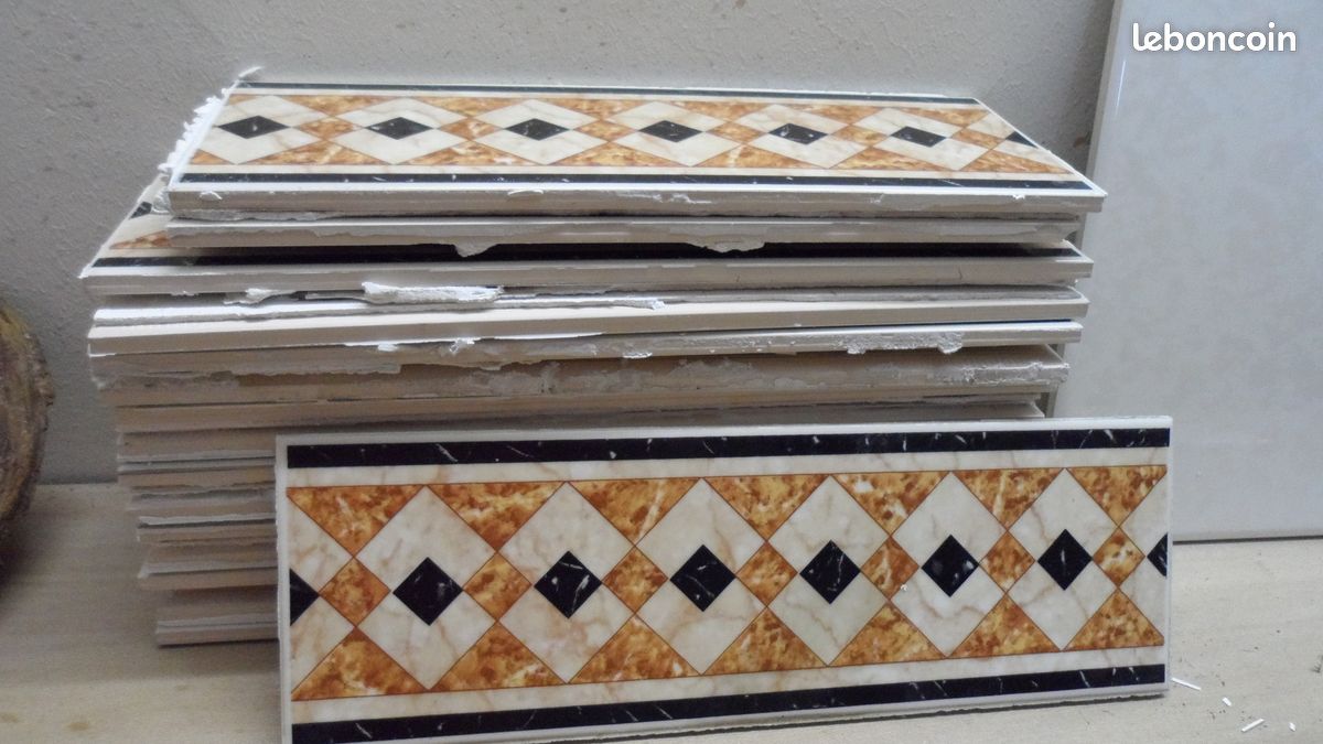 Carrelage et frises nacrees (image 2)
