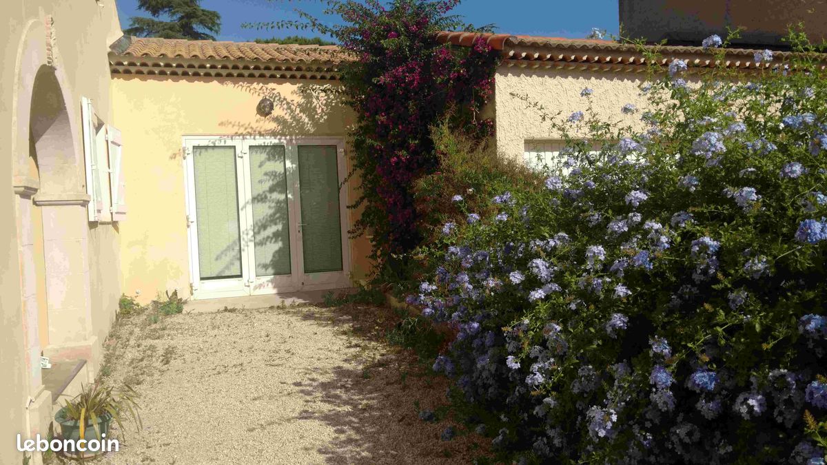 Appartement 1 pièce 45 m² · à Marseille · 45 m² · 950 €/mois
