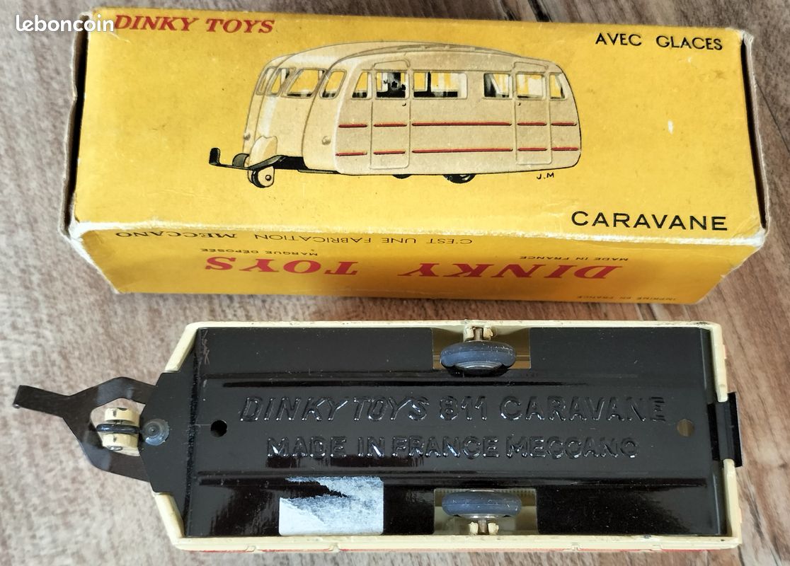 Dinky Toys - 1:43 - ref. 811 Caravane avec glaces - Made in - Catawiki