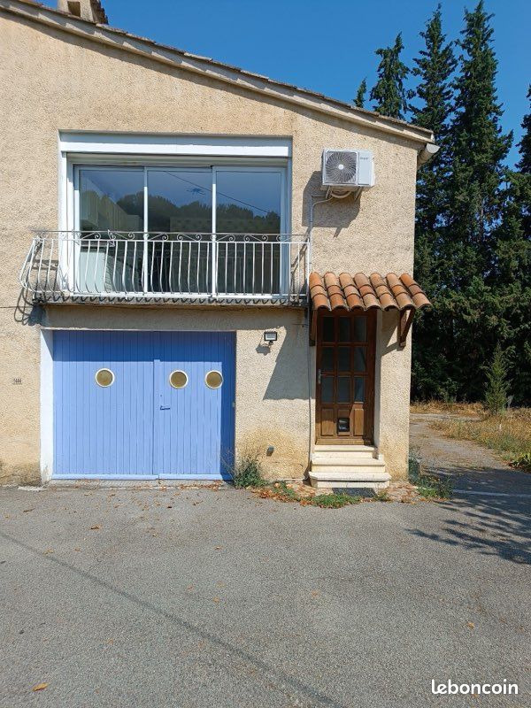 Appartement 3 pièces 70 m² · à Mirabel-aux-Baronnies · 70 m² · 700 €