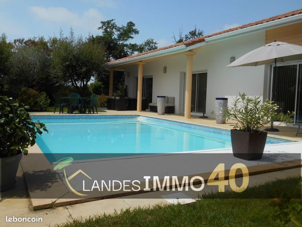 Maison 8 pièces 247 m²