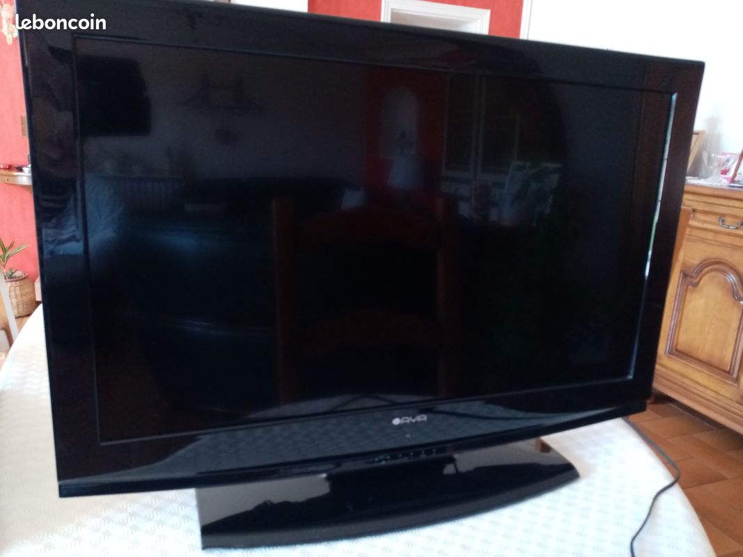 Téléviseur (image 1)