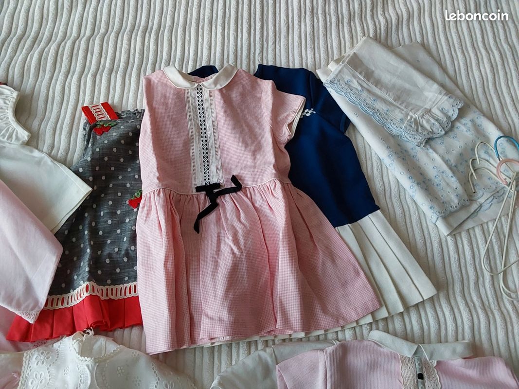 Lot De Vêtements Bébé Vintage Années 60 – Taille 1 à 6 Mois – Unisexe