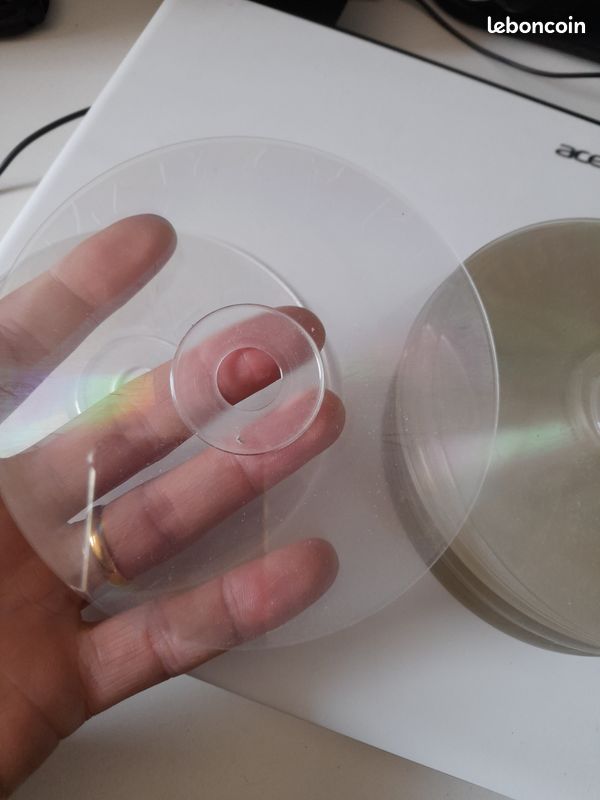 Lot de 30 CD transparents en plastique (image 3)