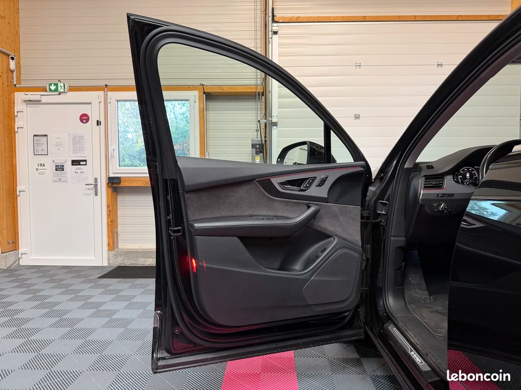 Audi Q7 3.0 V6 TDI E-TRON QUATTRO TIPTRONIC 8 AVUS EXTENDED / ATTELAGE ELECTRIQUE (image 25)