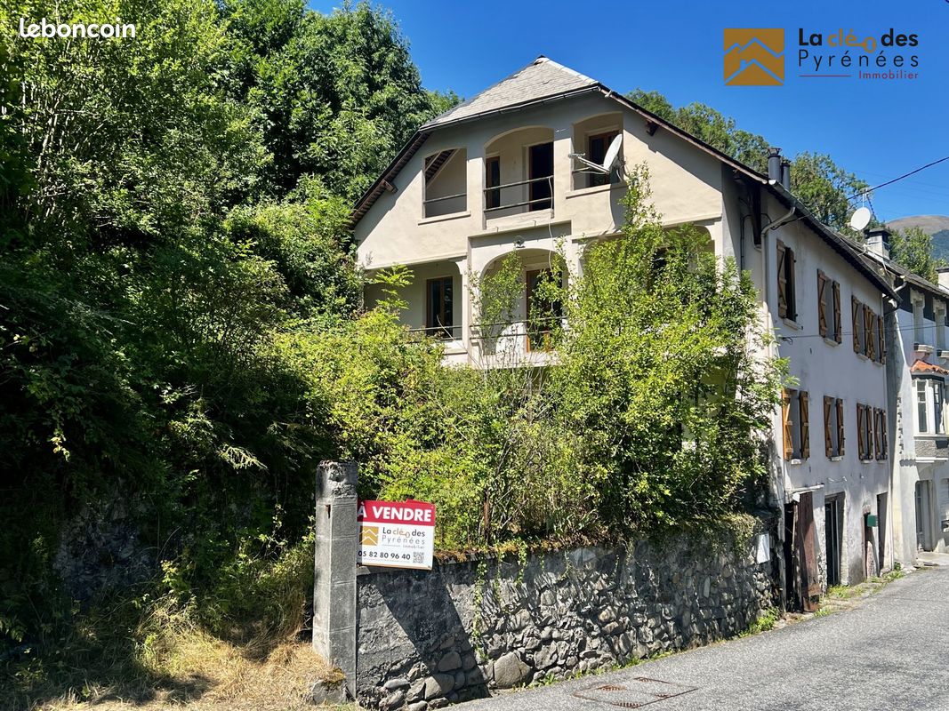 Maison 10 pièces 277 m² · à Arreau · 277 m² · 149 000 €