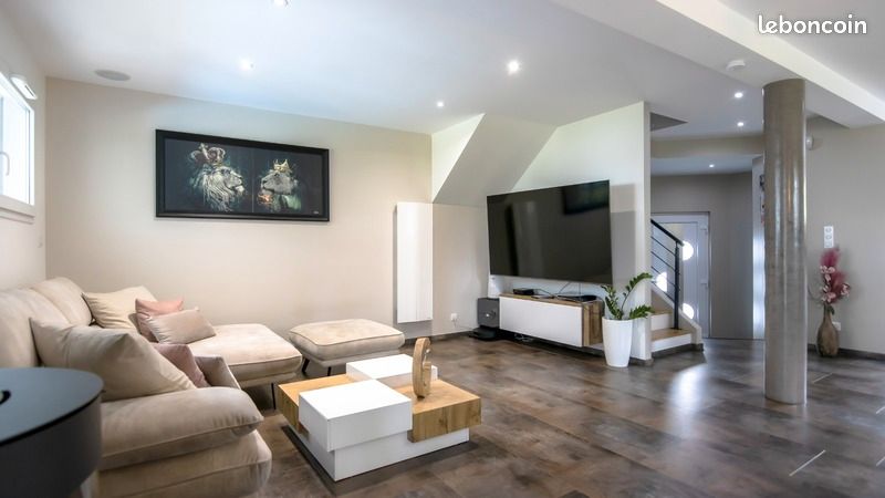 Maison 7 pièces 160 m² · à Wittelsheim · 160 m² · 533 000 €