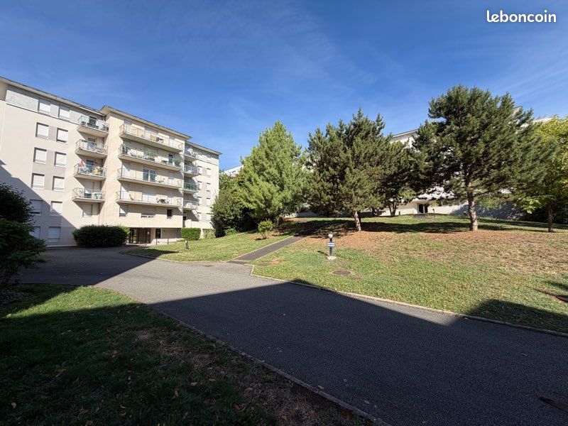 Parking 4 pièces 79 m² · à Clermont-Ferrand · 79 m² · 199 000 €