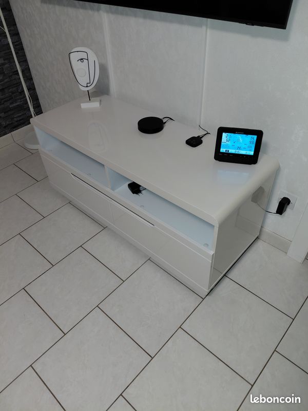 Meuble de télévision (image 1)