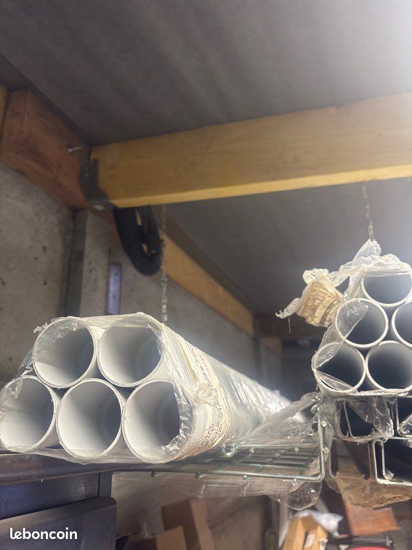 Tube irl (image 1)
