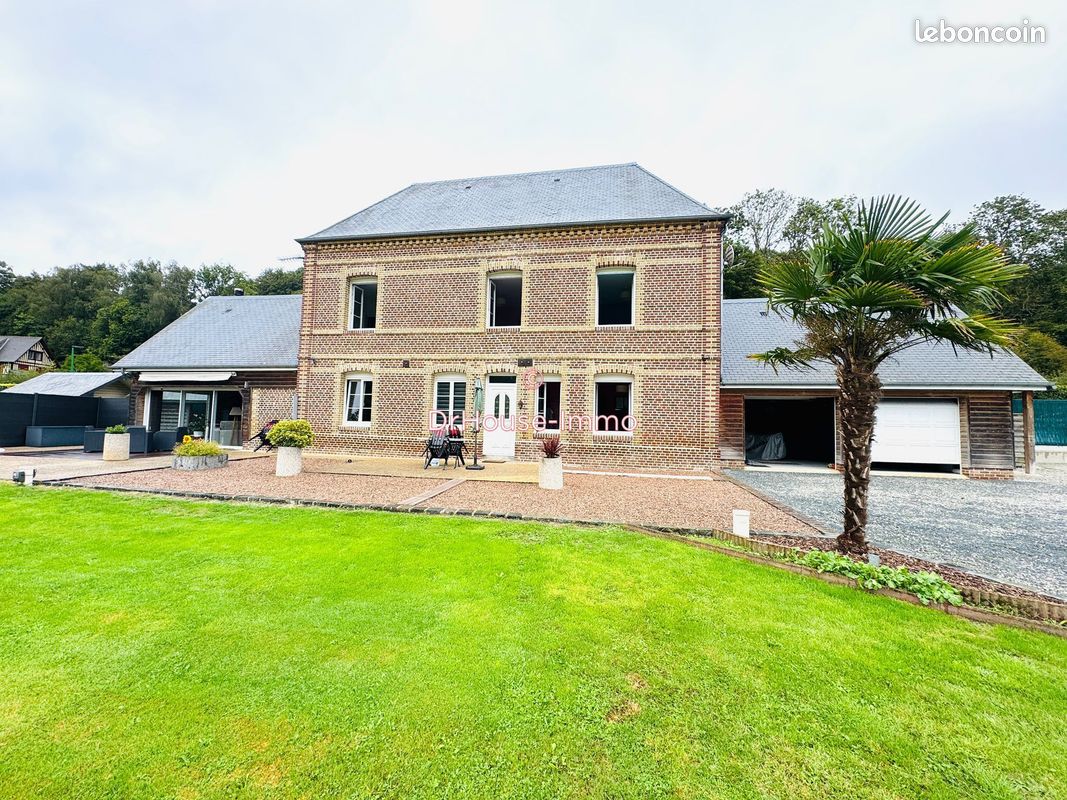Maison 12 pièces 210 m² · à Saint-Aubin-sur-Scie · 210 m² · 599 000 €