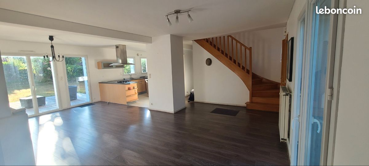 Maison 6 pièces 120 m² · à Gévezé · 120 m² · 350 000 €