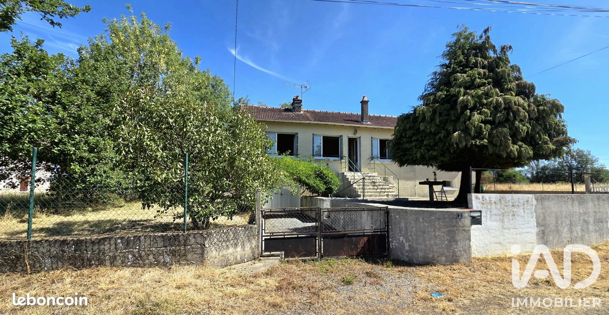 Maison 3 pièces 82 m² · à Lathus-Saint-Rémy · 82 m² · 75 500 €