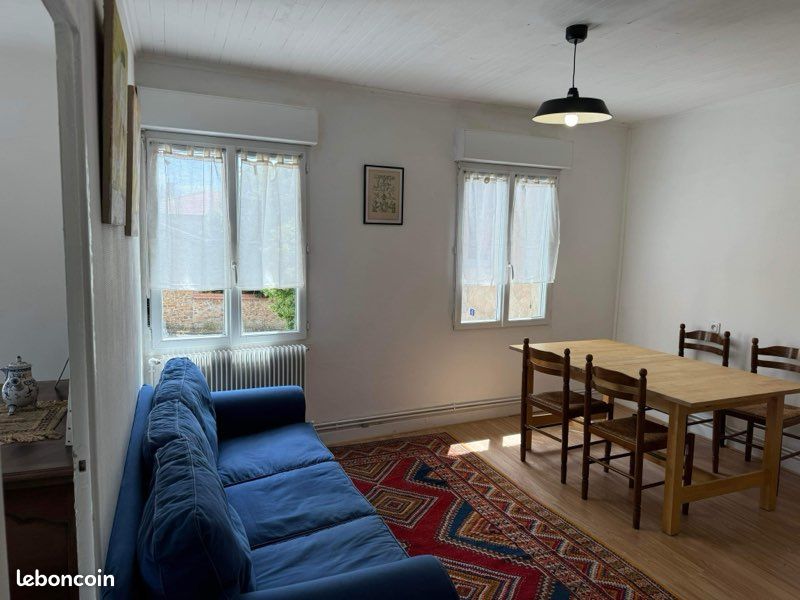 Maison 5 pièces 70 m² · à Neulise · 70 m² · 525 €/mois
