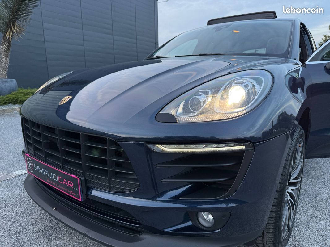 PORSCHE MACAN 3.0D 258 S Toit Pano bose hayon elec sièges élec à mémoires jantes turbo Garantie 12 Mois (image 27)