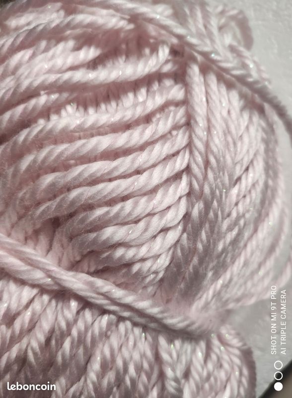 1 pelote XXL 410 gr de laine rose pâle (image 2)